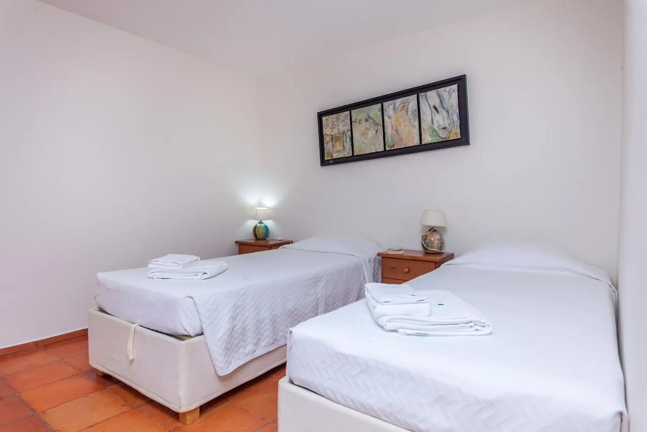 Appartement V - Casa Mazulis à Luz Portugal